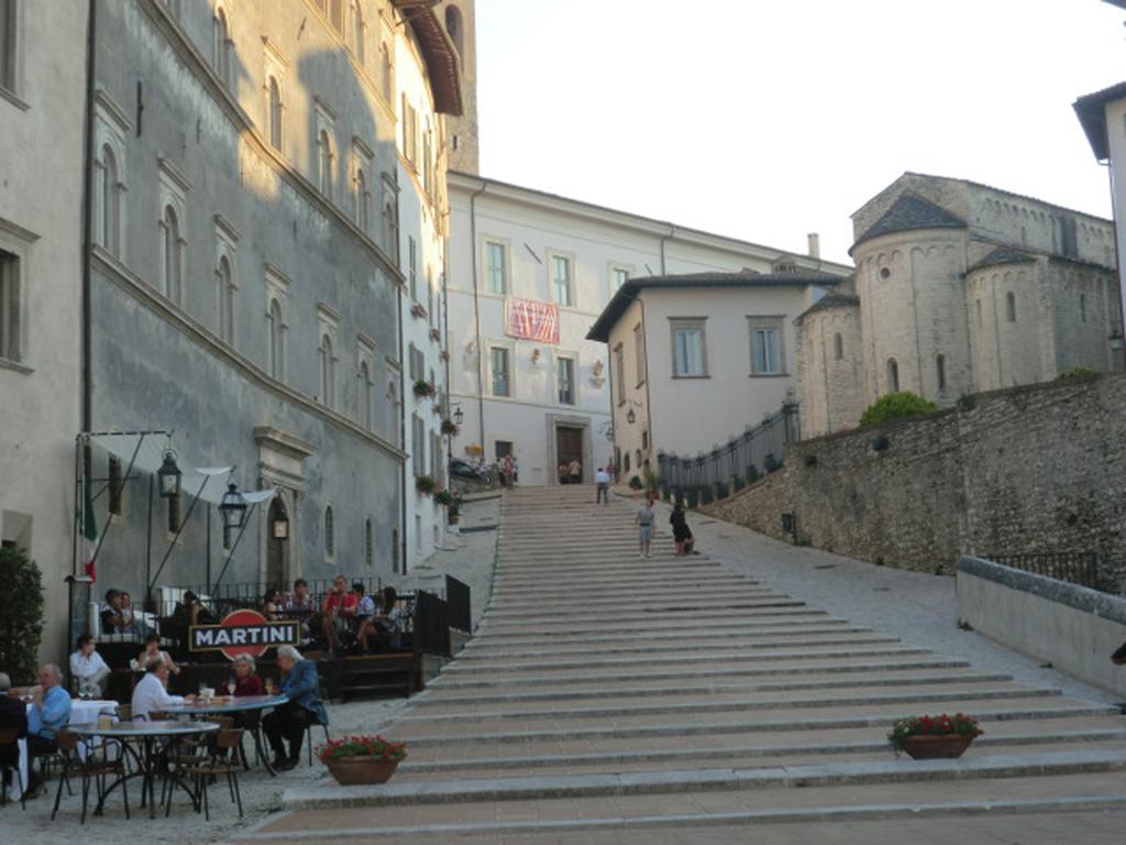 Albornoz Palace Hotel Spoleto Exteriör bild