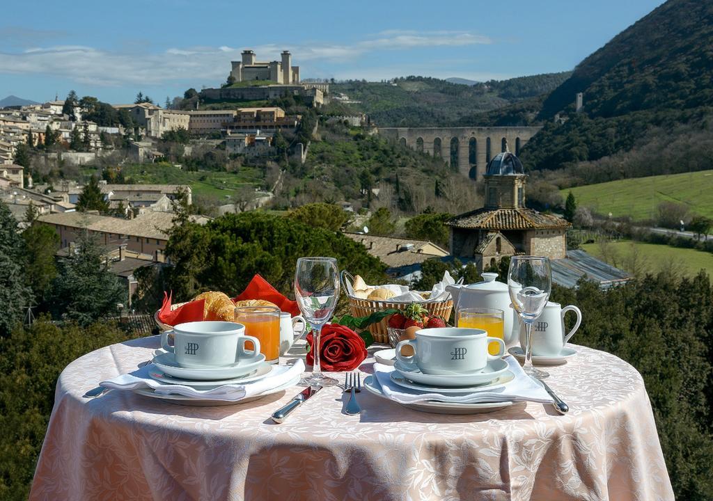 Albornoz Palace Hotel Spoleto Exteriör bild